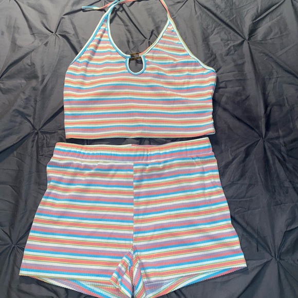 Multicolor, striped 2 piece - Picture 1 of 1